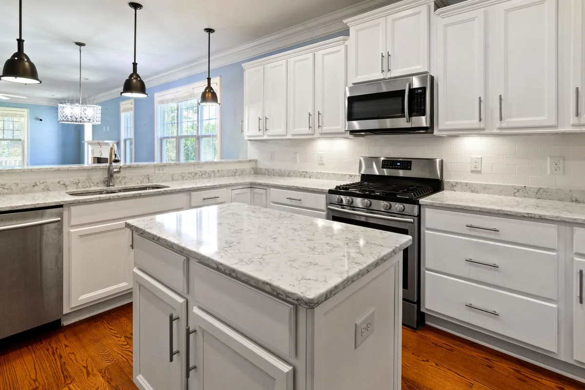 Filth & Squalor Cleanup in Indian Hills, KY